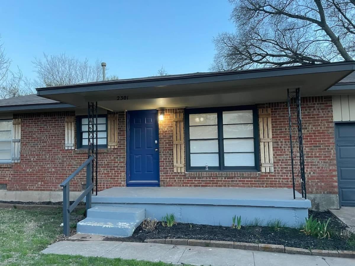 לאוטון Cozy 3-Bedroom, 1-Bath Home Close To Fort Sill מראה חיצוני תמונה